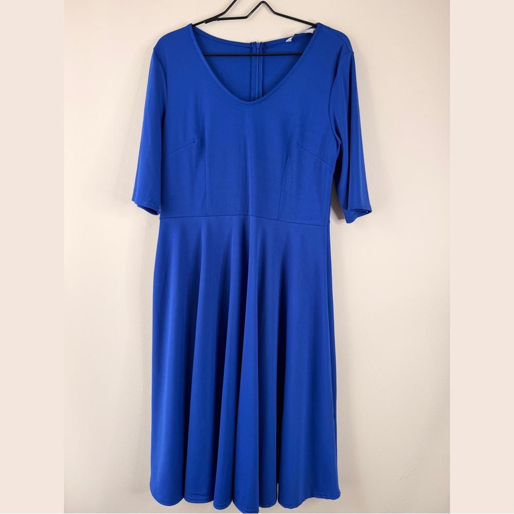 Elegant Blue Women's Dress